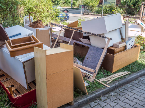 Professional Junk Removal in Ladera, CA